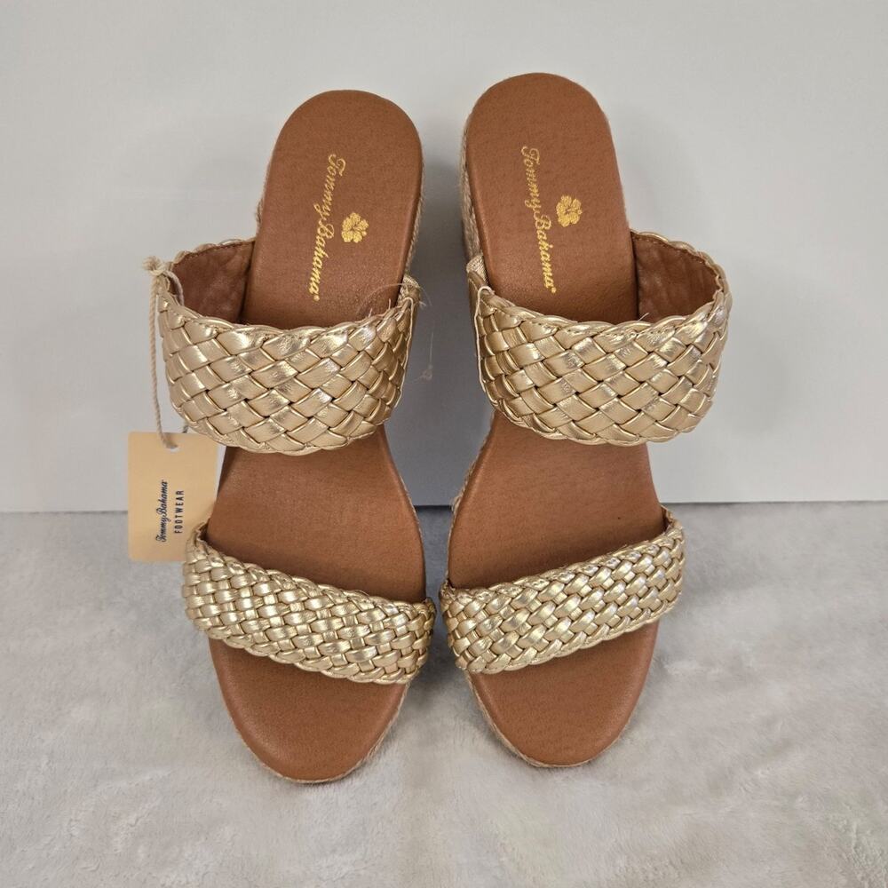Tommy Bahama Women's Gold Woven Wedge Sandals. NWT. Size 9.